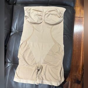 Elegant Beige Shapewear Bodysuit